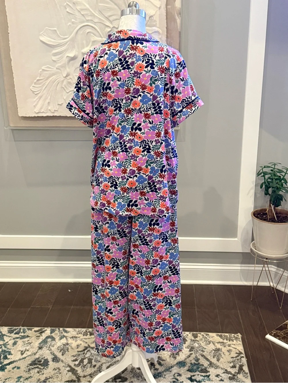Kate Spade NY Floral Pajama Set XL Short Sleeve Pants Loungewear Two-Piece Match